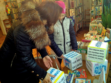 Приходите в Центральную детскую библиотеку г. Гусева и сыграйте в игру-викторину «Сказочная путаница»!