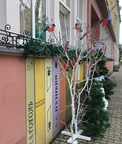 Новогоднее оформление библиотеки
