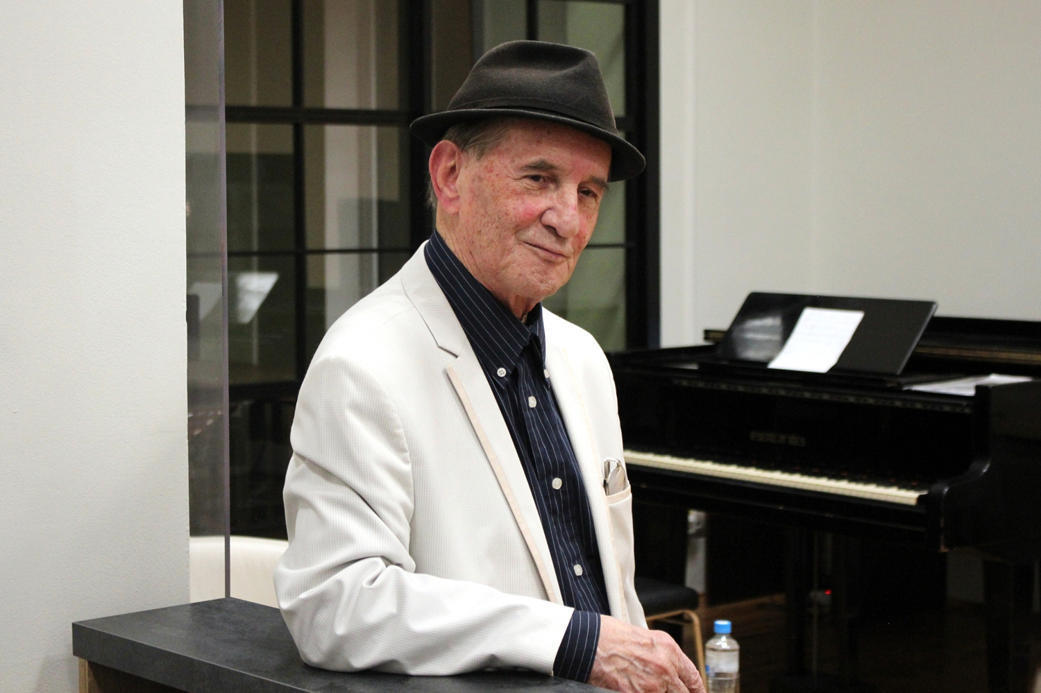 В библиотеке прошла встреча с легендой калининградской джазовой сцены Станиславом Матковским