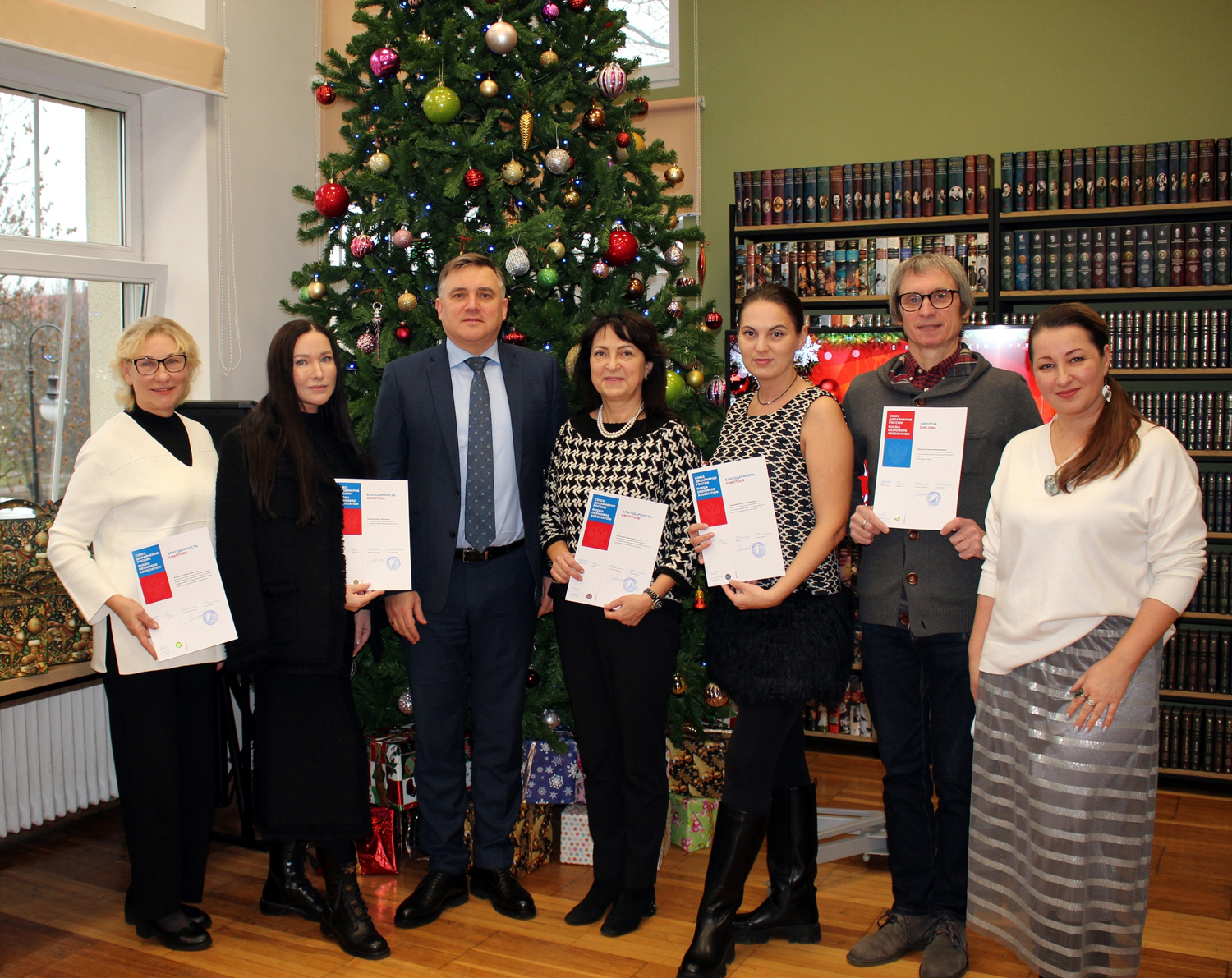 В научной библиотеке прошла встреча министра по культуре и туризму Калининградской области Андрея Ермака с общественными организациями региона