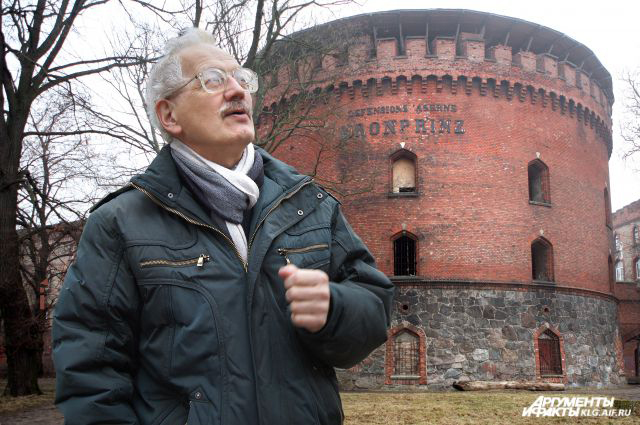 Краевед Борис Адамов