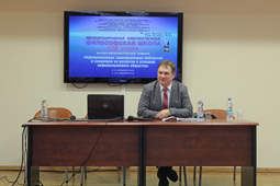 Юрий Черный, кандидат философских наук, руководитель Центра по изучению проблем информатики Института научной информации по общественным наукам РАН