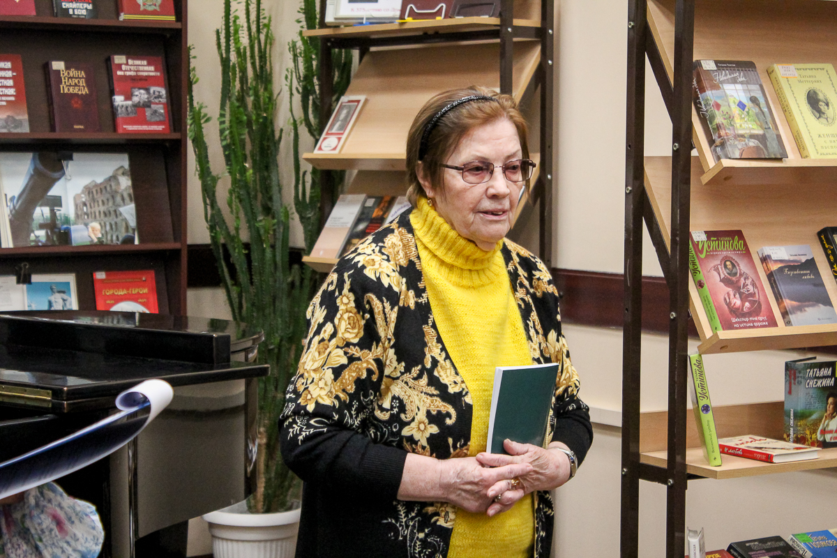 Татьяна Николаевна Салова, кандидат биологических наук, член Историко-Родословного общества