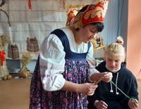 Русские традиции в библиотеке. Прядильное ремесло