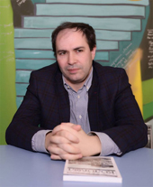 «Тихая музыка ночи»: творческий вечер главного редактора «Литературной газеты» Максима Замшева