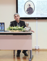 Свиридов С.В.,  кандидат филологических наук, доцент БФУ им. И. Канта (Калининград) 