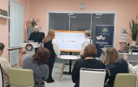Предновогодняя игра «В библиотеке вечером» в Правдинской библиотеке