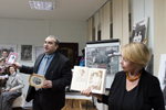 В.А. Саранов, автор выставки
И.М. Курилова, сотрудник Калининградской областной научной библиотеки